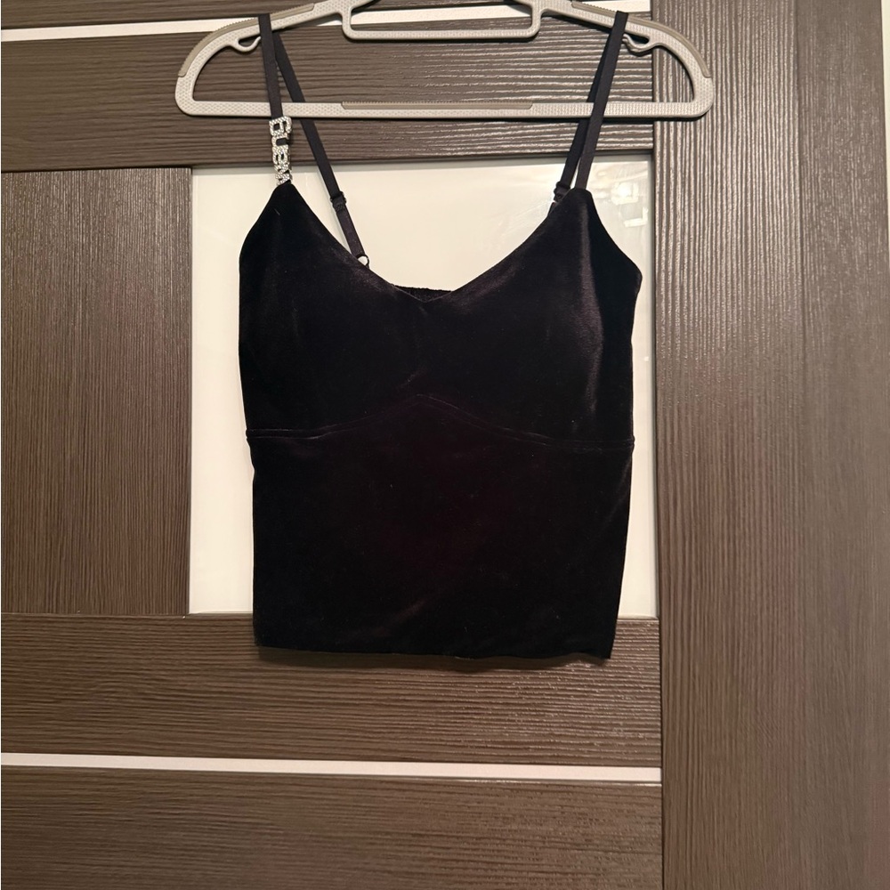 Elegant Black Velvet Women's Top - Picture 3 of 11